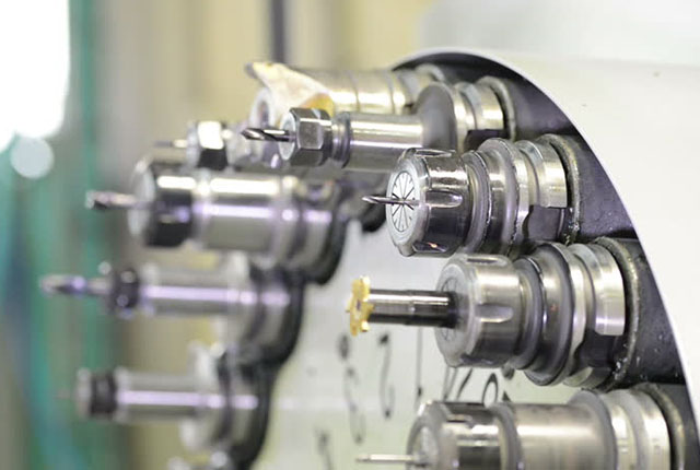 cnc auto tool changer